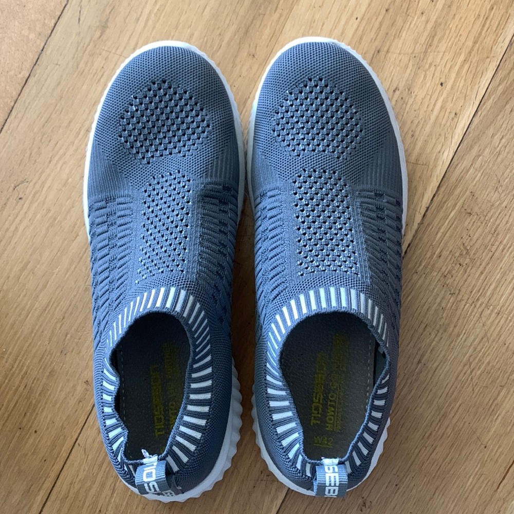 Tiosebon Women's Slip-on Walking Shoes